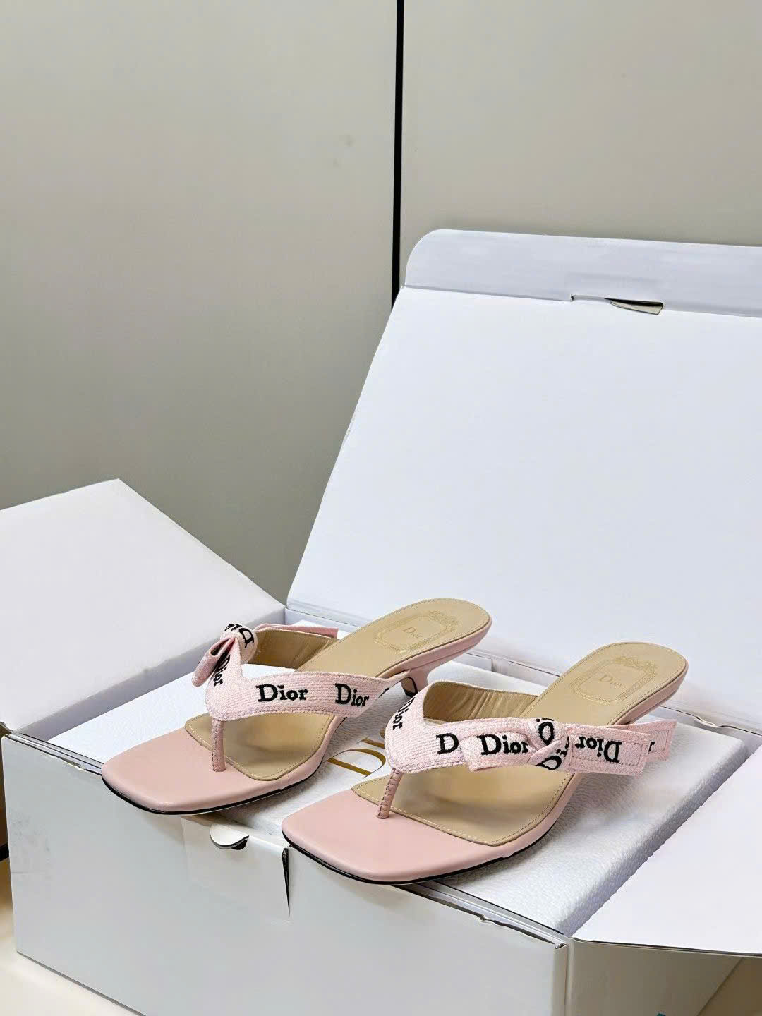 Dior J'Adior Embroidered Thong Sandal - Image 8
