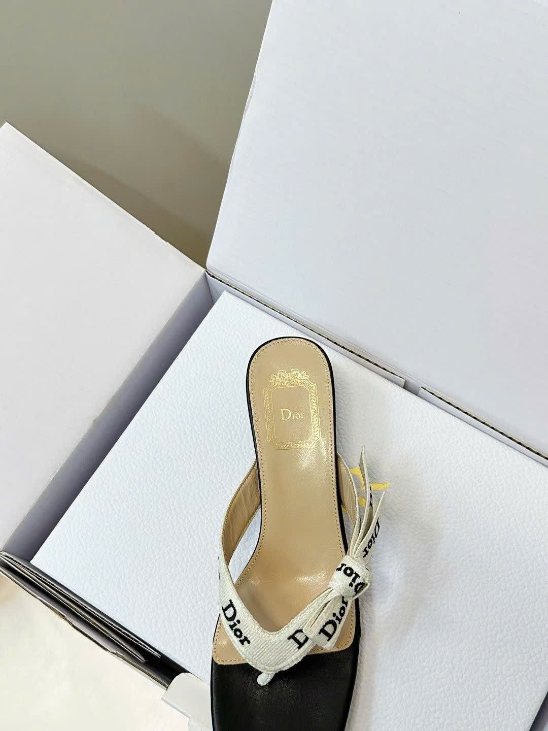 Dior J'Adior Embroidered Thong Sandal - Image 6