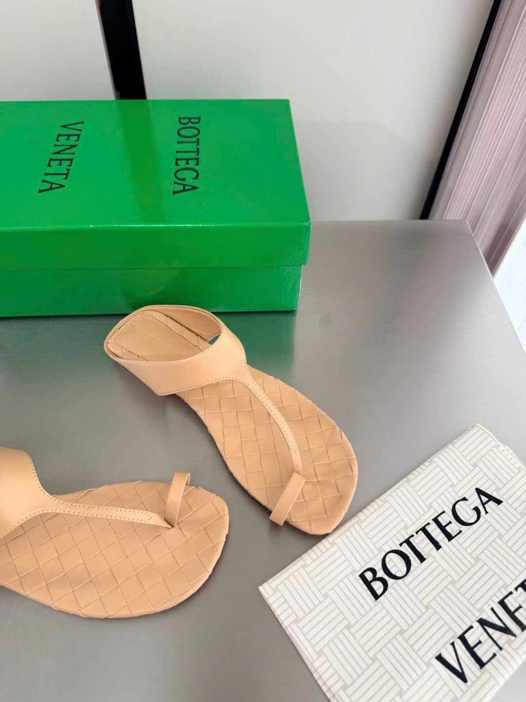 Bottega Veneta Livia Flat Thong Sandal - Image 3