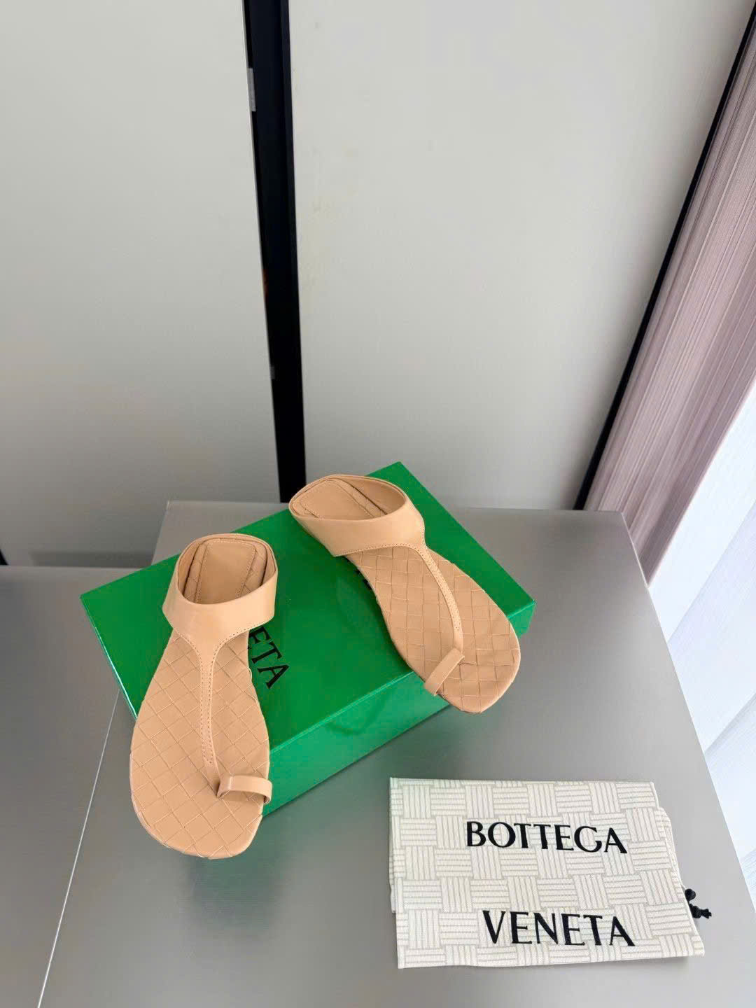 Bottega Veneta Livia Flat Thong Sandal - Image 6