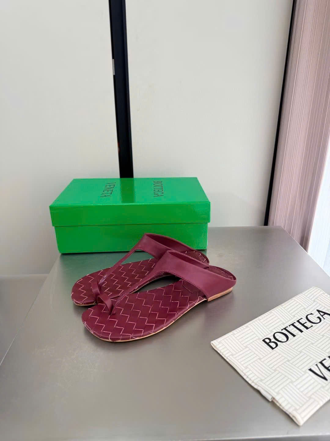 Bottega Veneta Livia Flat Thong Sandal - Image 10
