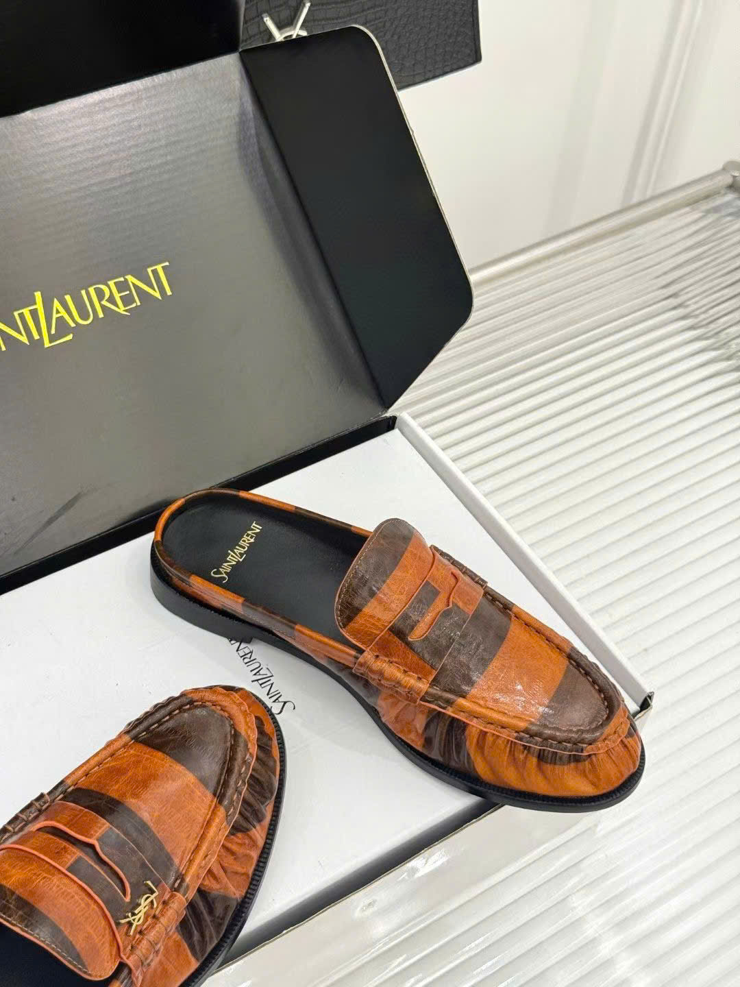 Saint Laurent Le Loafer Unisex Leather Mules - Image 3