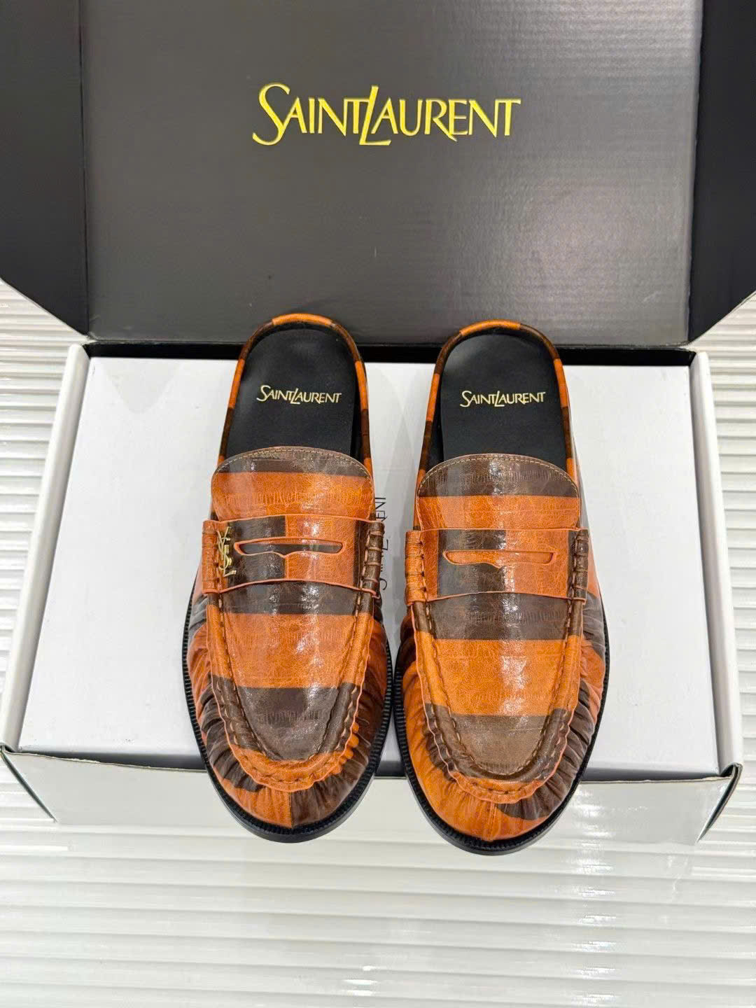 Saint Laurent Le Loafer Unisex Leather Mules