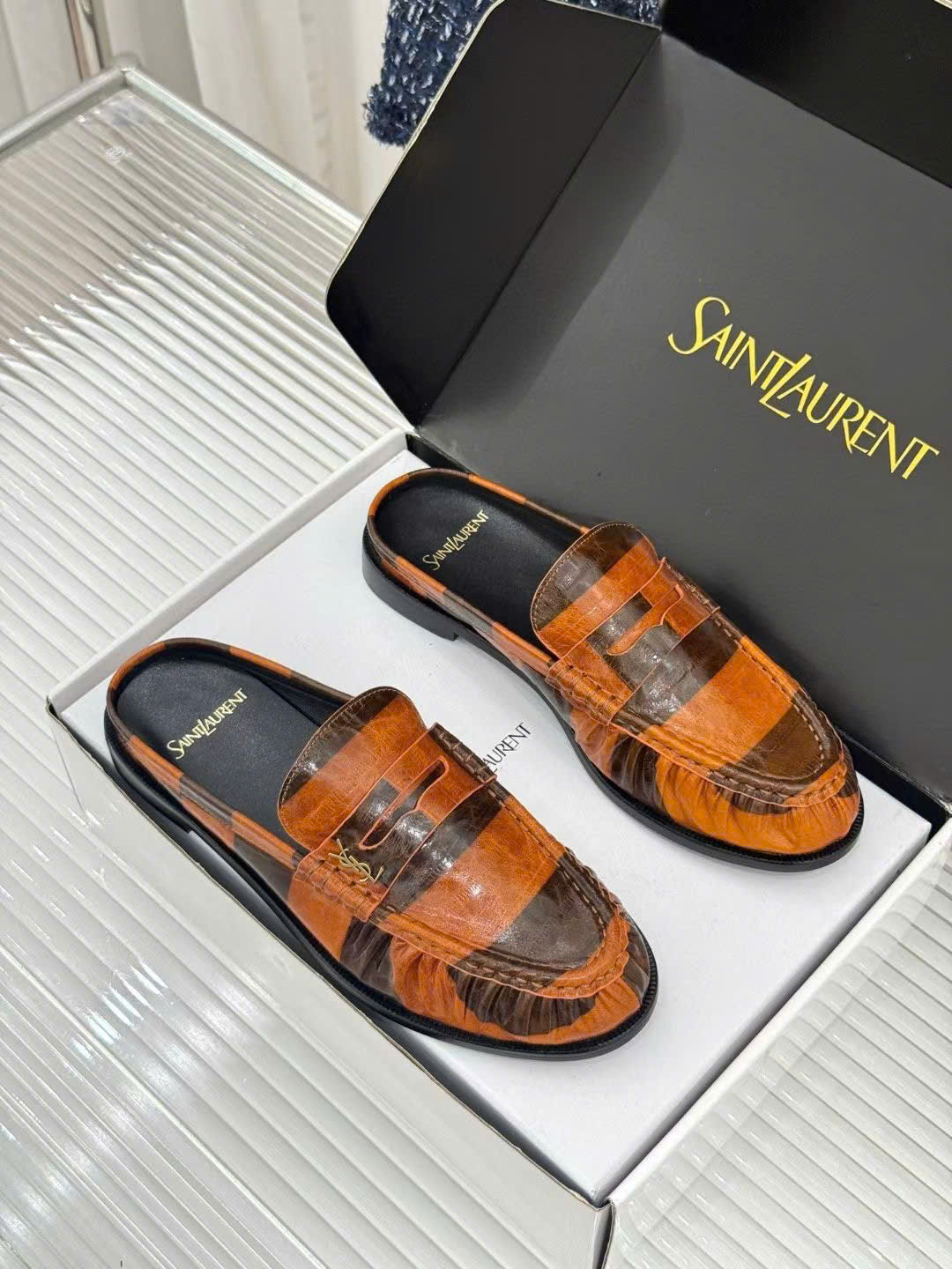 Saint Laurent Le Loafer Unisex Leather Mules - Image 8