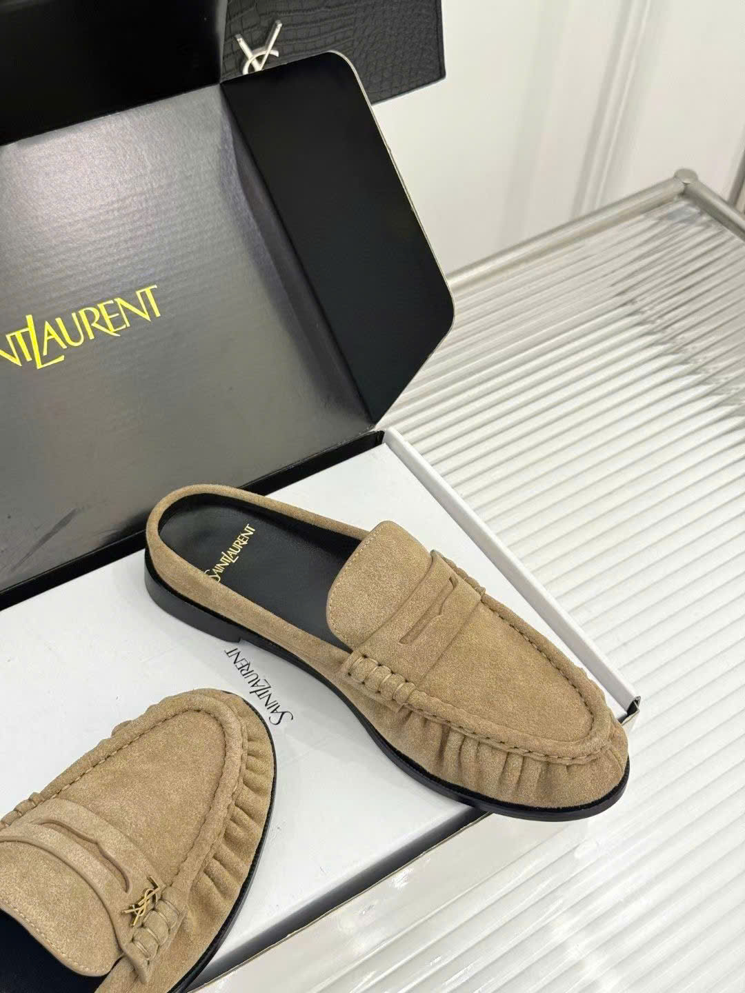 Saint Laurent Le Loafer Unisex Leather Mules - Image 3