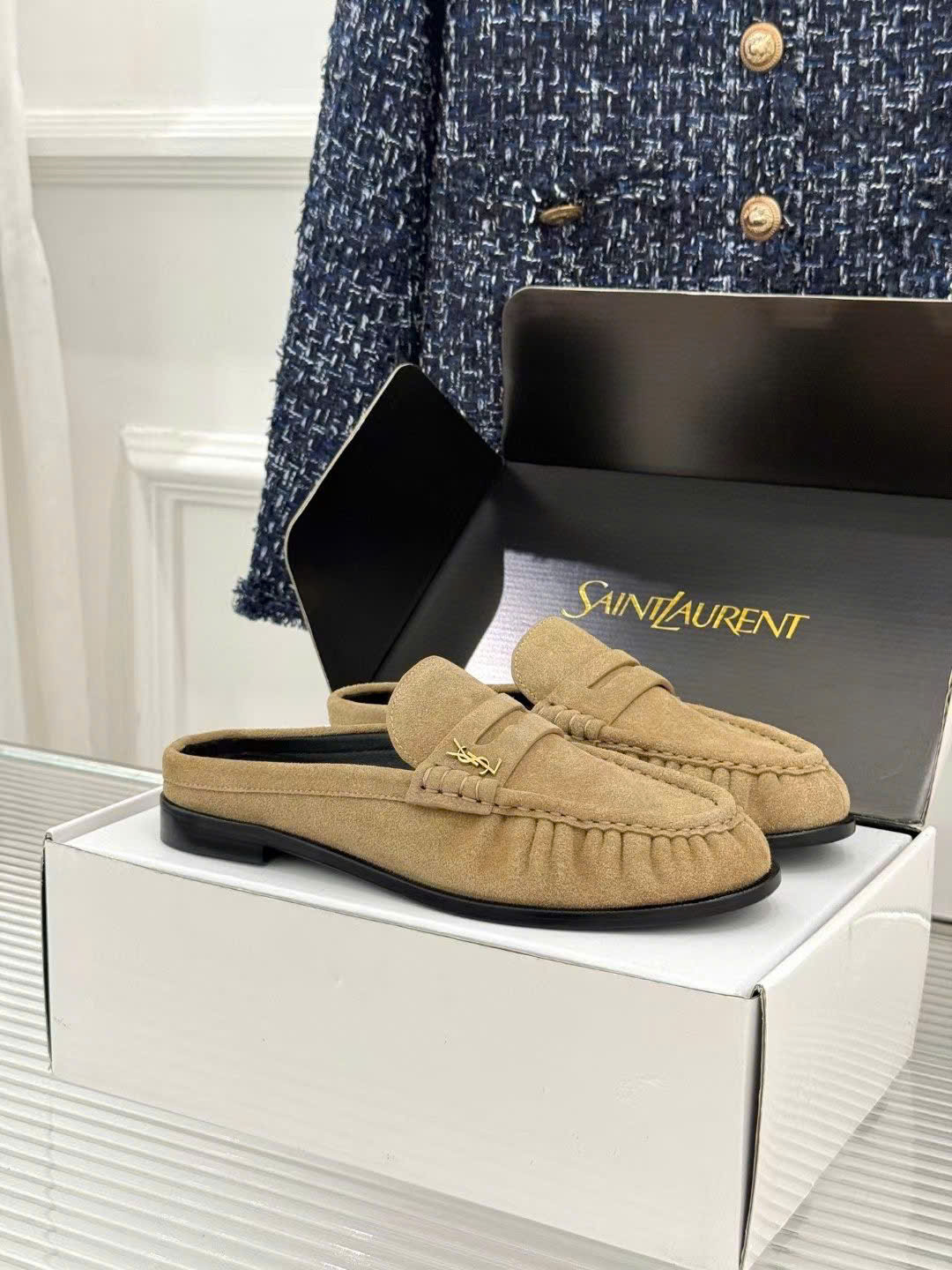 Saint Laurent Le Loafer Unisex Leather Mules - Image 10