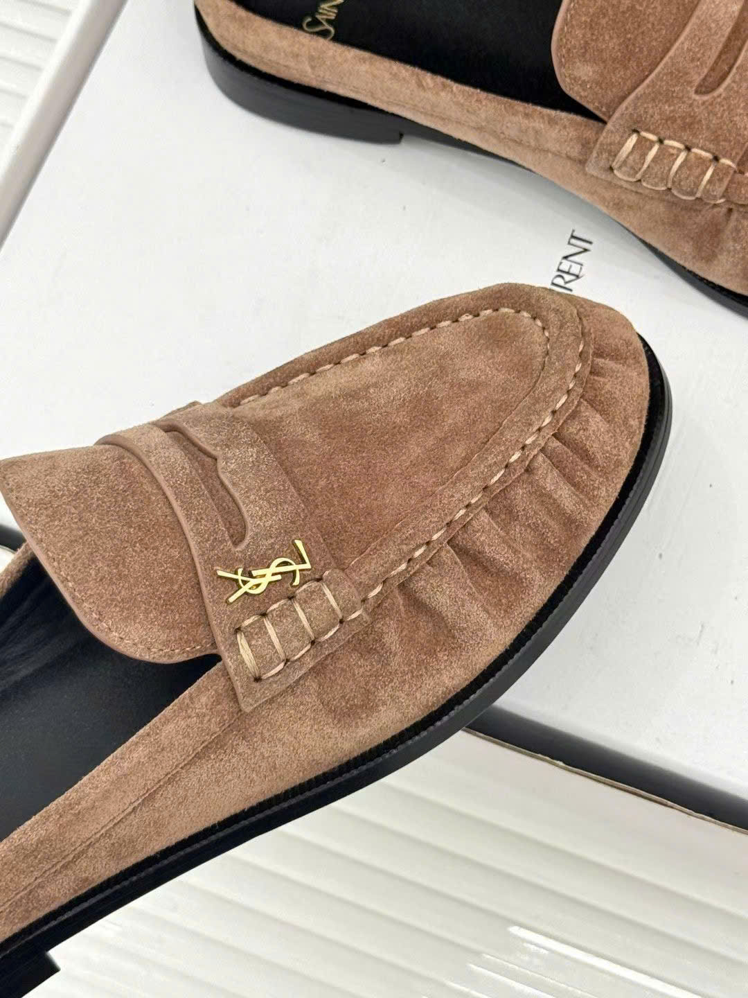 Saint Laurent Le Loafer Unisex Leather Mules - Image 5