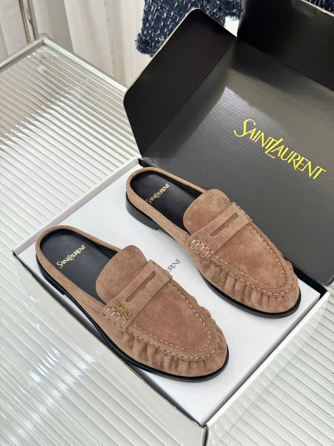 Saint Laurent Le Loafer Unisex Leather Mules - Image 8