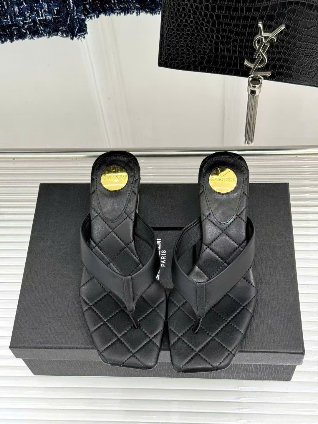Saint Laurent Sip 45 Thong Sandals in Quilted Leather
