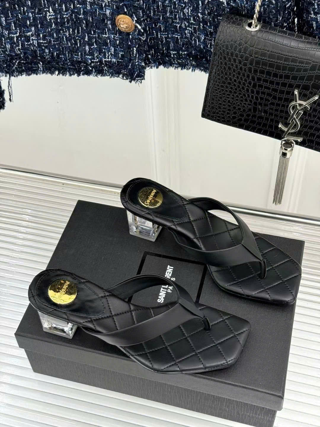 Saint Laurent Sip 45 Thong Sandals in Quilted Leather - Image 8