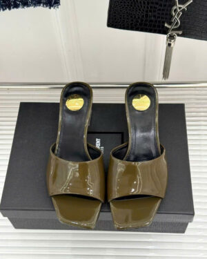Saint Laurent Babylone Mules