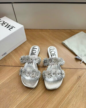 Loewe Paula's Ibiza Petal Anagram Slide