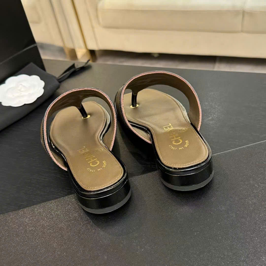 Chanel Coco Thong Flat Sandal - Image 8