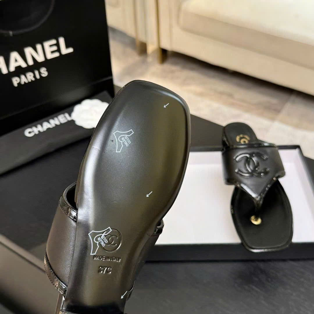 Chanel Coco Thong Flat Sandal - Image 7
